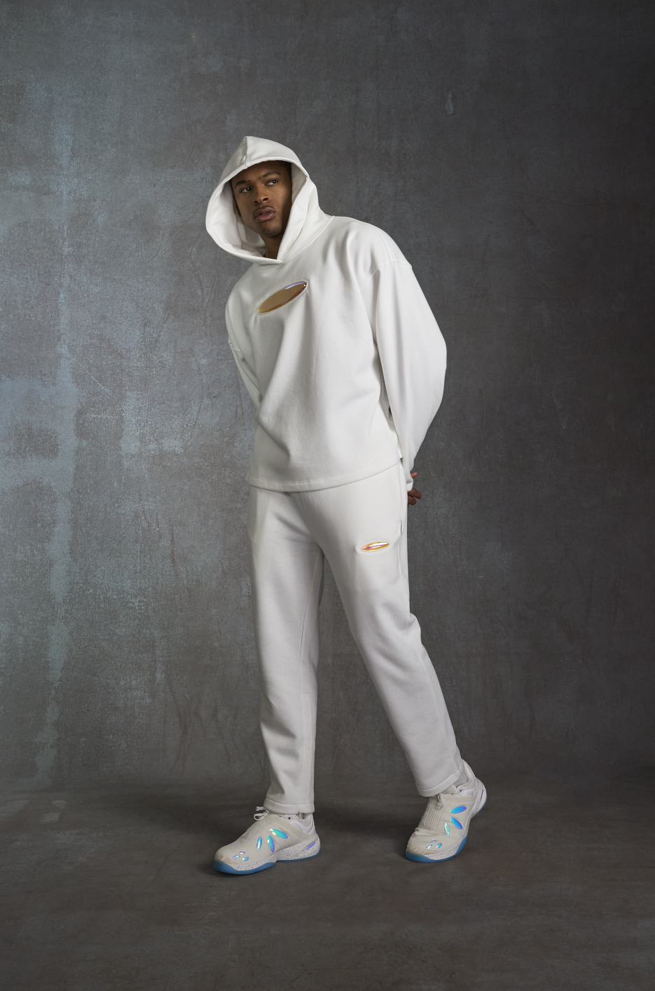 【新品】アメリカ製 NB MADE Sweat Hoodie グレー Sweatshirts – 741 Performance